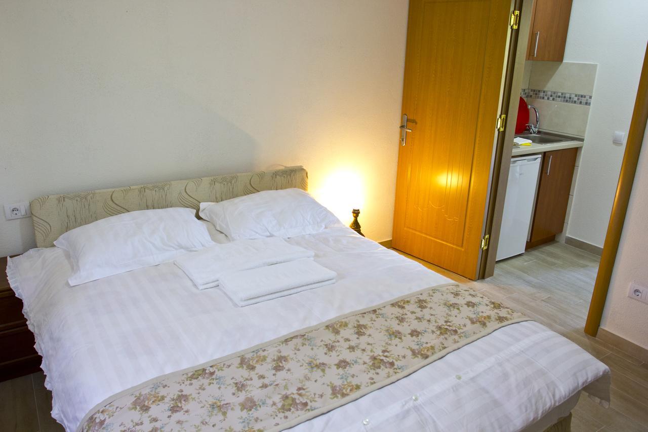 Apartments Gran Sasso Ulcinj Exterior foto